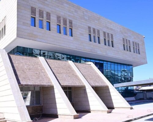 وزارة الإعمار تنجز مشروع بناية دائرة عقارات الدولة لصالح وزارة المالية في كربلاء المقدسة بمساحة (2400)م2