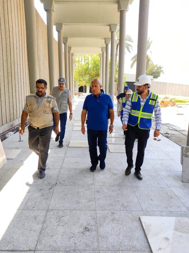 مدير عام دائرة المباني يطلع ميدانياً على اعمال تأهيل مشروع ساحة الاحتفالات الكبرى في العاصمة بغداد