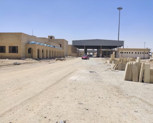 مدير عام دائرة المباني يزور مشروع منفذ زرباطية الحدودي في محافظة واسط