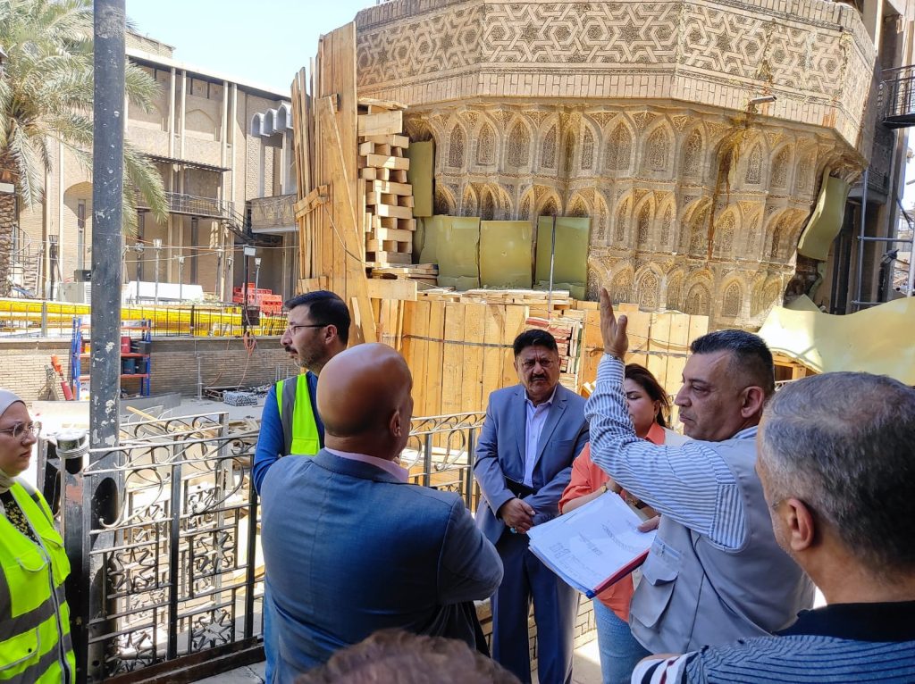 المدير العام لدائرة المباني المهندس عمار عبدالرزاق الجبوري يزور مشروع مأذنة جامع الخلفاء في بغداد