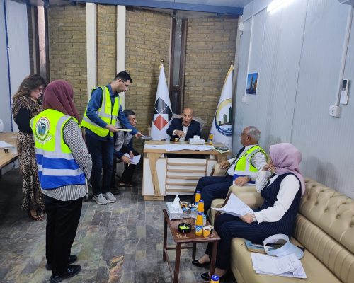 ضمن جولاته الميدانية المستمرة… المهندس عمار الجبوري يتفقد مشروع تأهيل مأذنة جامع الخلفاء في بغداد