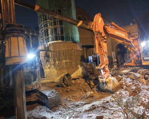 دائرة المباني تواصل العمل في مشروع مأذنة جامع الخلفاء في بغداد