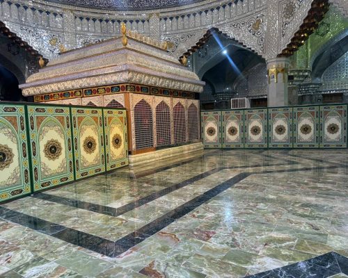 معاون المدير العام لدائرة المباني يزور مشروع مرقد الشهيد الصدر (قدس الله سره) في محافظة النجف الأشرف