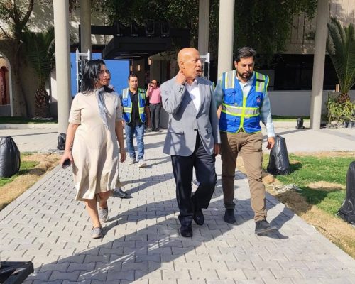 المستشار الفني لوزارة الاعمار ومدير عام دائرة المباني يزور مشروع ساحة الاحتفالات و نصب الجندي المجهول في بغداد